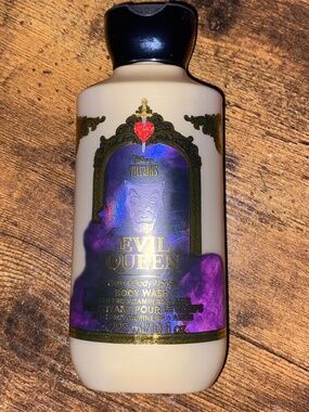 Disney Villains: Evil Queen Body Wash- NWT